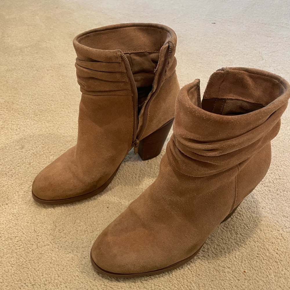 Women's Tan Suede Ankle Boots